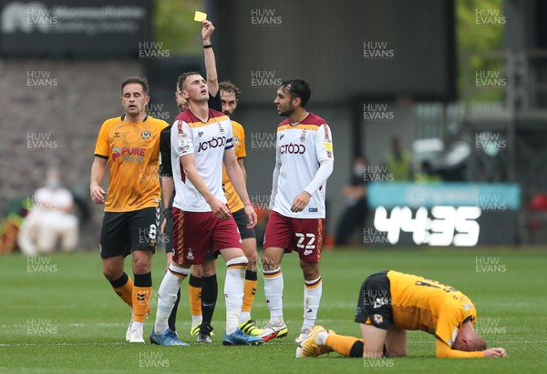 091021 - Newport County v Bradford City, Sky Bet League 2 - Paudie O'Connor of Bradford City reacts after he is yellow carded for a a challenge on Ollie Cooper of Newport County