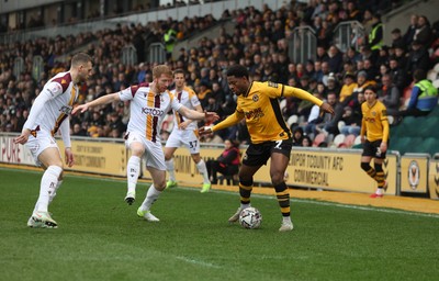 150225  Newport County v Bradford City, EFL Sky Bet League 2 - Bobby Kamwa of Newport County looks to cross the ball