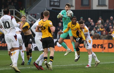 150225  Newport County v Bradford City, EFL Sky Bet League 2 - Bradford City goalkeeper Sam Walker denies Geoffroy Bony of Newport County a chance to score