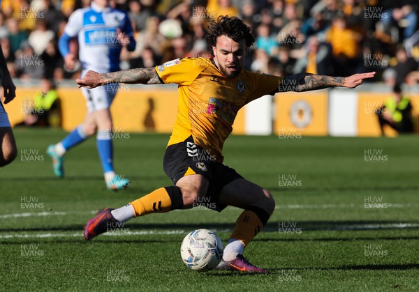 050322 - Newport County v Bristol Rovers, Sky Bet League 2 - Dom Telford of Newport County fires a shot at goal