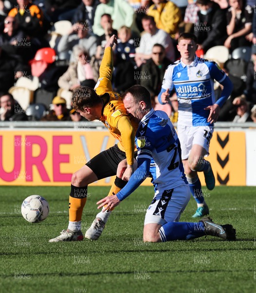 050322 - Newport County v Bristol Rovers, Sky Bet League 2 -  Rob Street of Newport County is challenged by Glenn Whelan of Bristol Rovers