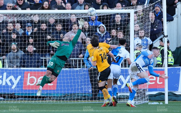 050322 - Newport County v Bristol Rovers, Sky Bet League 2 - Newport County goalkeeper Nick Townsend forces the ball over the bar to prevent an equalising goal