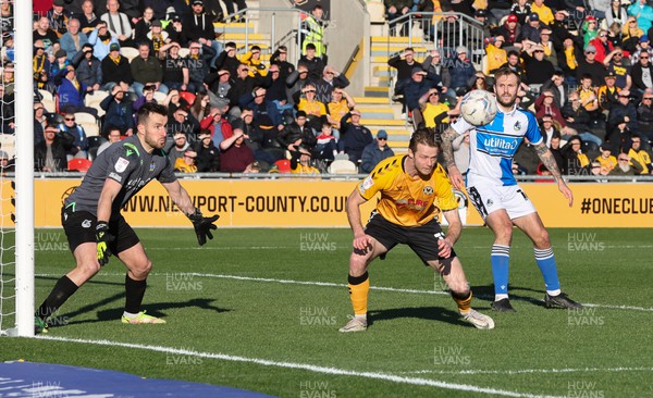 050322 - Newport County v Bristol Rovers, Sky Bet League 2 - Alex Fisher of Newport County sees his header at goal strike the post