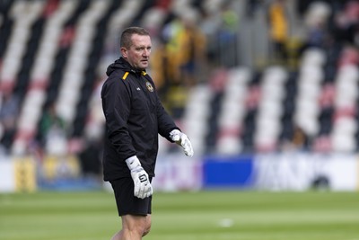 060925 - Newport County v Bristol Rovers - Sky Bet League 2 - Newport County goalkeeping coach Lee Kendall during the warm up