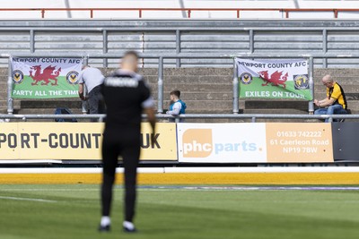 060925 - Newport County v Bristol Rovers - Sky Bet League 2 - A general view of Rodney Parade