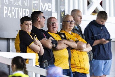 060925 - Newport County v Bristol Rovers - Sky Bet League 2 - Newport County supporters