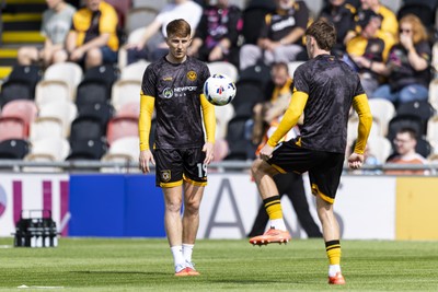 060925 - Newport County v Bristol Rovers - Sky Bet League 2 - Ged Garner of Newport County during the warm up