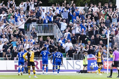 060925 - Newport County v Bristol Rovers - Sky Bet League 2 - Ellis Harrison of Bristol Rovers celebrates scoring his sides third goal