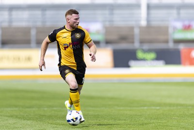 060925 - Newport County v Bristol Rovers - Sky Bet League 2 - Lee Jenkins of Newport County in action