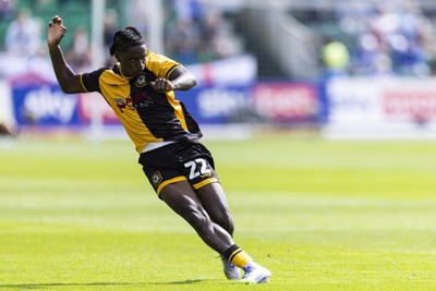 060925 - Newport County v Bristol Rovers - Sky Bet League 2 - Habeeb Ogunneye of Newport County in action