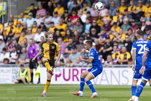 060925 - Newport County v Bristol Rovers - Sky Bet League 2 - Sammy Braybrooke of Newport County in action