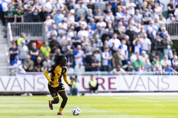 060925 - Newport County v Bristol Rovers - Sky Bet League 2 - Michael Reindorf of Newport County in action