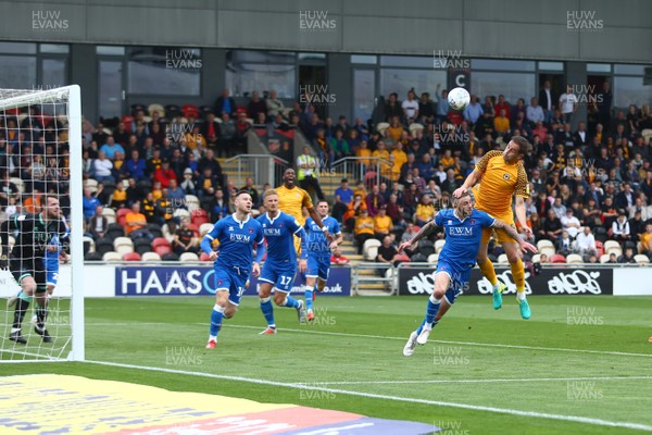 051019 - Newport County v Carlisle United - Sky Bet League 2 - Matty Dolan of Newport County is unable to direct his header toward goal