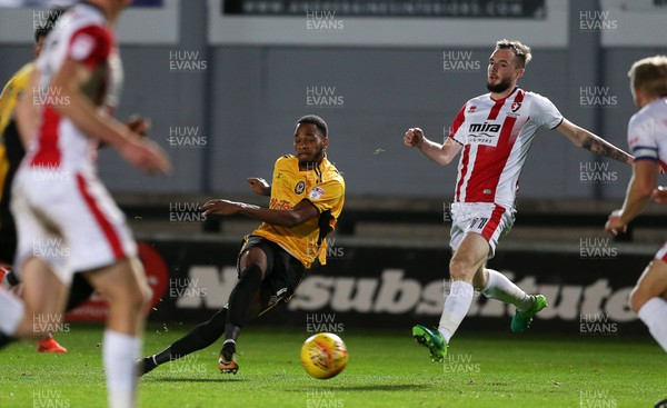 071117 - Newport County v Cheltenham Town - Checkatrade Trophy - Lamar Reynolds of Newport County takes a shot at goal