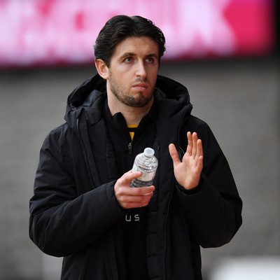 181025 - Newport County v Cheltenham Town - Sky Bet League 2 - Anthony Glennon of Newport County