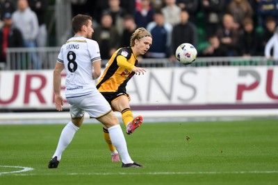 181025 - Newport County v Cheltenham Town - Sky Bet League 2 - Sam Braybrooke of Newport County
