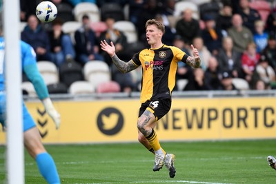 181025 - Newport County v Cheltenham Town - Sky Bet League 2 - Kai Whitmore of Newport County goes close