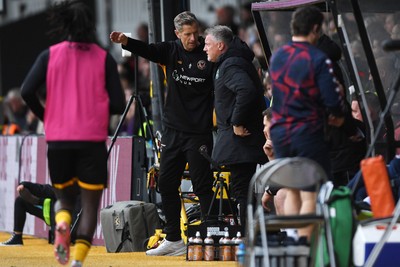 181025 - Newport County v Cheltenham Town - Sky Bet League 2 - Newport County Manager, David Hughes and Newport County Assistant Manager, Wayne Hatswell