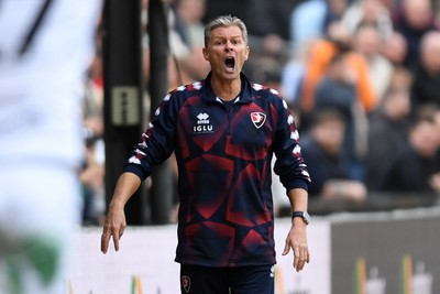 181025 - Newport County v Cheltenham Town - Sky Bet League 2 -  Steve Cotterill, Cheltenham Town Manager