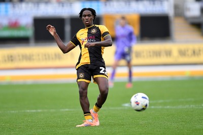 181025 - Newport County v Cheltenham Town - Sky Bet League 2 - Habeeb Ogunneye of Newport County