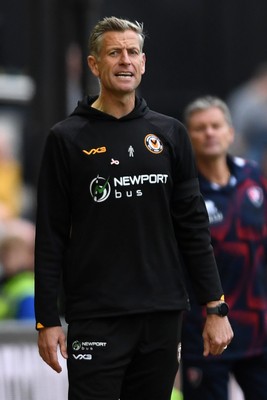 181025 - Newport County v Cheltenham Town - Sky Bet League 2 - Newport County Manager, David Hughes