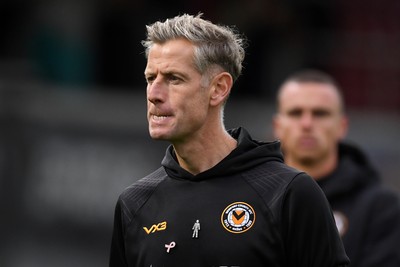 181025 - Newport County v Cheltenham Town - Sky Bet League 2 - Dejected Newport County Manager, David Hughes at full time