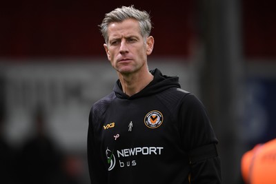 181025 - Newport County v Cheltenham Town - Sky Bet League 2 - Dejected Newport County Manager, David Hughes at full time