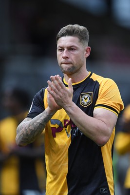 181025 - Newport County v Cheltenham Town - Sky Bet League 2 - James Clarke of Newport County applauding fans at full time