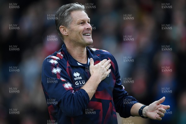 181025 - Newport County v Cheltenham Town - Sky Bet League 2 -  Steve Cotterill, Cheltenham Town Manager celebrates the win at full time