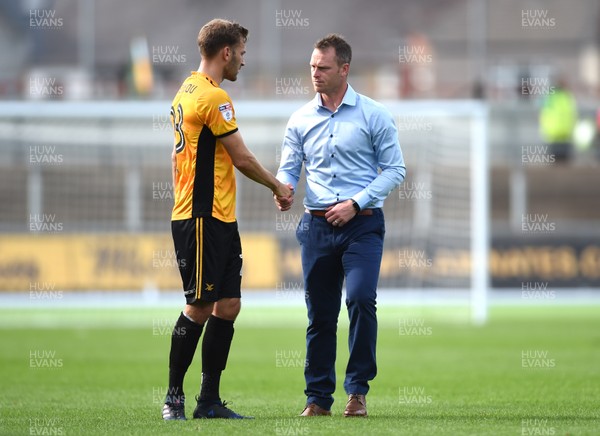 260817 - Newport County v Chesterfield - SkyBet League 2 - Mickey Demetriou of Newport County and Newport County manager Michael Flynn