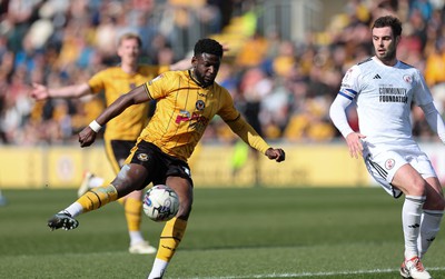 010424 - Newport County v Crawley Town, EFL Sky Bet League 2 - Offrande Zanzala of Newport County looks to shoot at goal