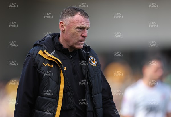 010424 - Newport County v Crawley Town, EFL Sky Bet League 2 - Newport County manager Graham Coughlan walks back to the changing room at half time