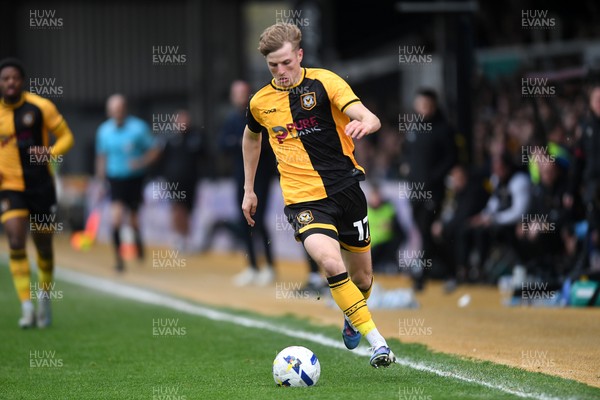 030426 - Newport County v Crawley Town - Sky Bet League 2 - Tom Davies of Newport County