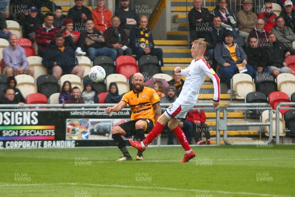 110818 - Newport County v Crewe Alexandra - Sky Bet League 2 - David Pipe of Newport County whips in a cross 