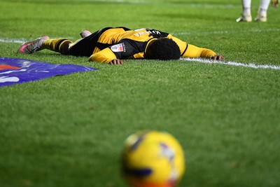 291225 - Newport County v Crewe Alexandra - Sky Bet League 2 - Bobby Kamwa of Newport County goes close