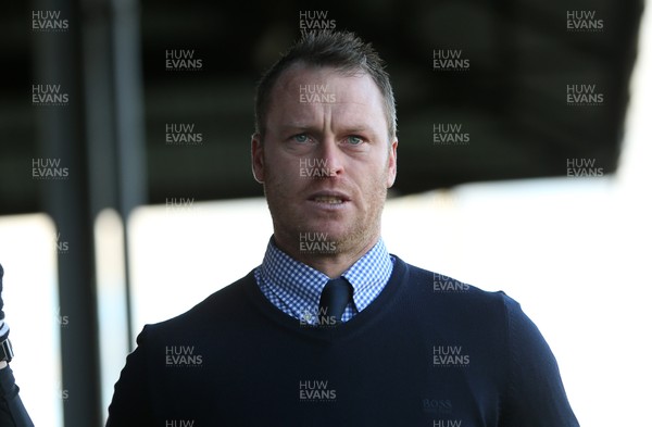 010118 - Newport Count v Exeter City - SkyBet League Two - Newport Manager Michael Flynn