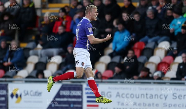 010118 - Newport Count v Exeter City - SkyBet League Two - Jayden Stockley of Exeter City celebrates scoring a goal
