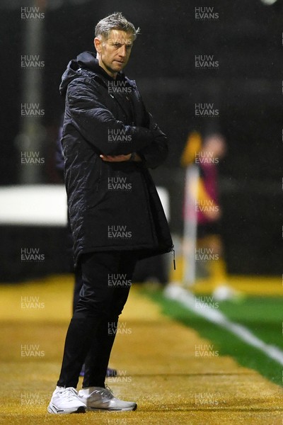111125 - Newport County v Exeter City - Vertu Trophy - Dejected Newport County Manager, David Hughes