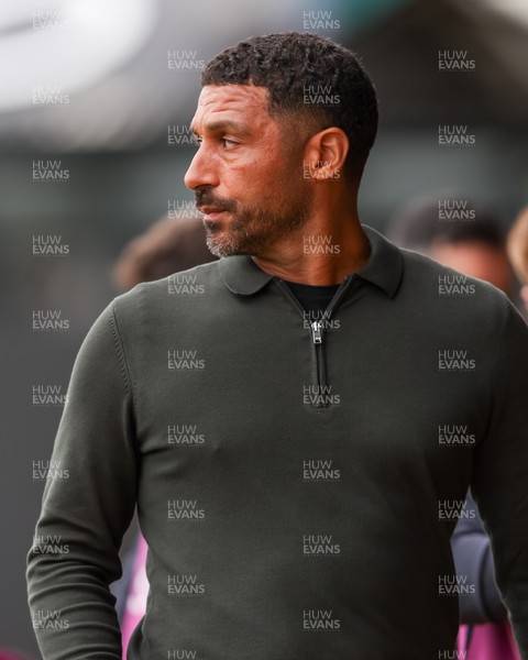 120926 - Newport County v Fleetwood Town - Sky Bet League 2 - Hayden Mullins Manager of Newport County before kick-off