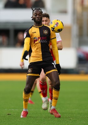131225 - Newport County v Fleetwood Town, EFL Sky Bet League 2 - Cameron Antwi of Newport County controls the ball