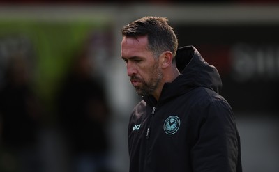 131225 - Newport County v Fleetwood Town, EFL Sky Bet League 2 - Newport County manager Christian Fuchs at half time