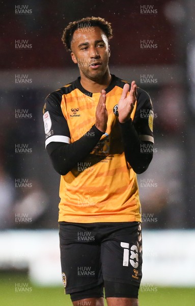 180521 - Newport County v Forest Green Rovers, Sky Bet League 2 Play Off Semi Final, First Leg - Nicky Maynard of Newport County applauds the fans at the end of the match