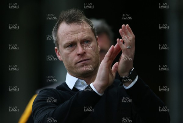 261218 - Newport County v Forest Green Rovers - SkyBet League Two - Newport County Manager Michael Flynn