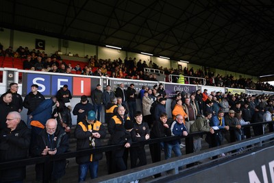011125 - Newport County v Gillingham - FA Cup First Round - Newport fans