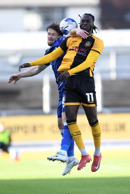 011125 - Newport County v Gillingham - FA Cup First Round - Cameron Antwi of Newport County is challenged by Armani Little of Gillingham