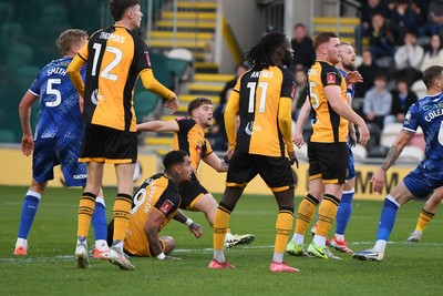 011125 - Newport County v Gillingham - FA Cup First Round - Cameron Evans of Newport County scores a goal to equaliser the game