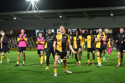 011125 - Newport County v Gillingham - FA Cup First Round - Ben Lloyd of Newport County celebrates after scoring the winning penalty