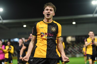 011125 - Newport County v Gillingham - FA Cup First Round - Ben Lloyd of Newport County celebrates after scoring the winning penalty