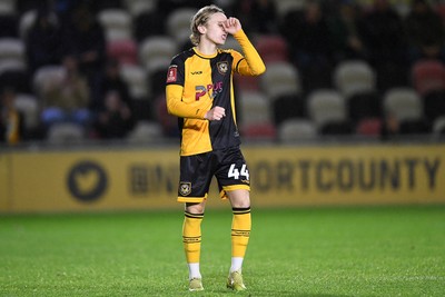 011125 - Newport County v Gillingham - FA Cup First Round - Sam Braybrooke of Newport County misses his penalty