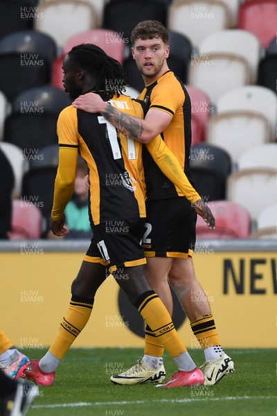 011125 - Newport County v Gillingham - FA Cup First Round - Cameron Evans of Newport County celebrates scoring a goal with team mates
